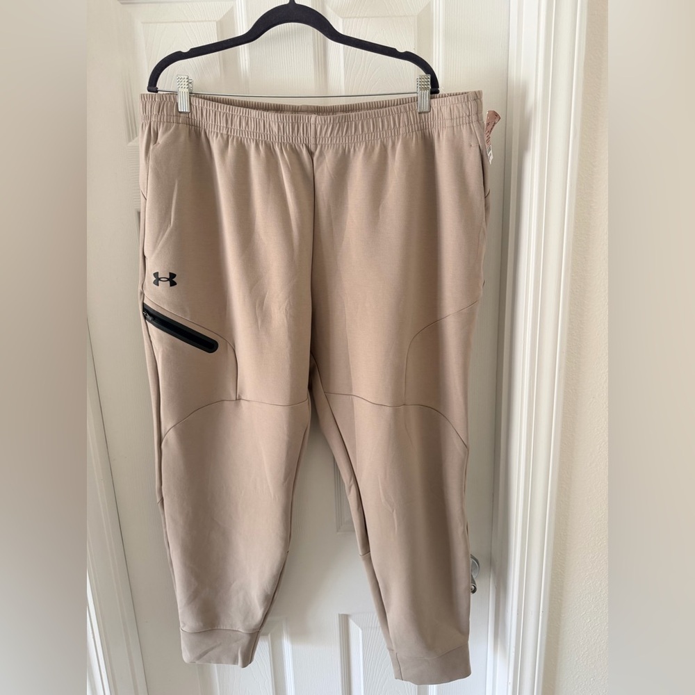 Under Armour Men's Beige/Tan Performance Joggers Size XXL